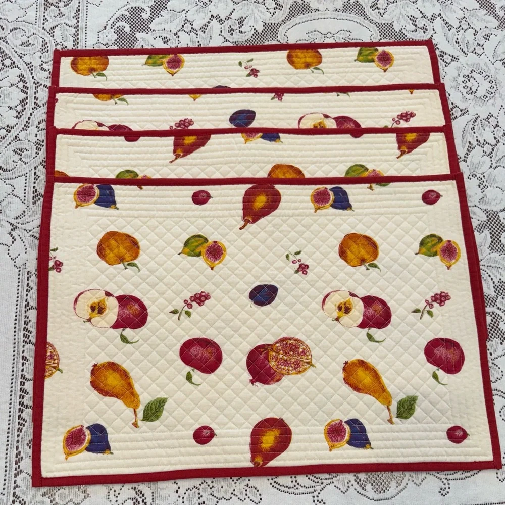 NWT - Williams Sonoma Citrus Burst Quilted Placemat